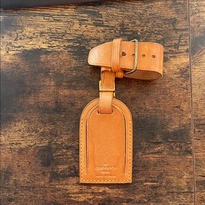 Louis Vuitton Brown Leather Luggage Tag